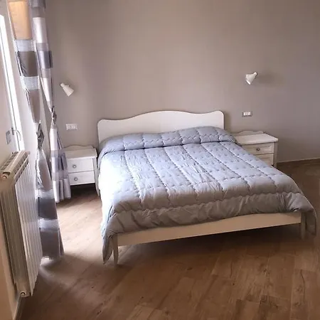 بيت ضيافة Caterina ماراتييا